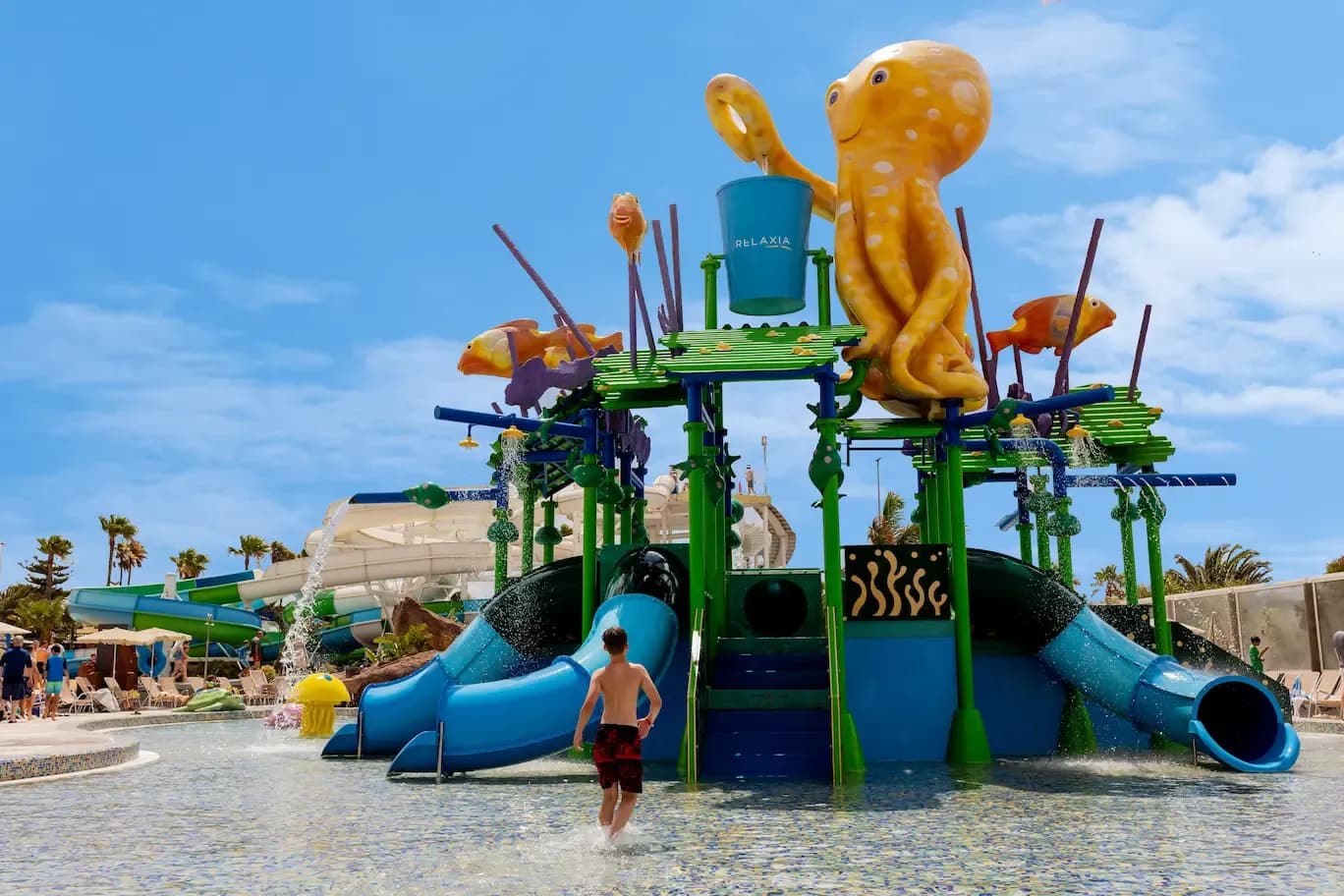 Portada de noticia: Aqualava Waterpark renueva sus instalaciones